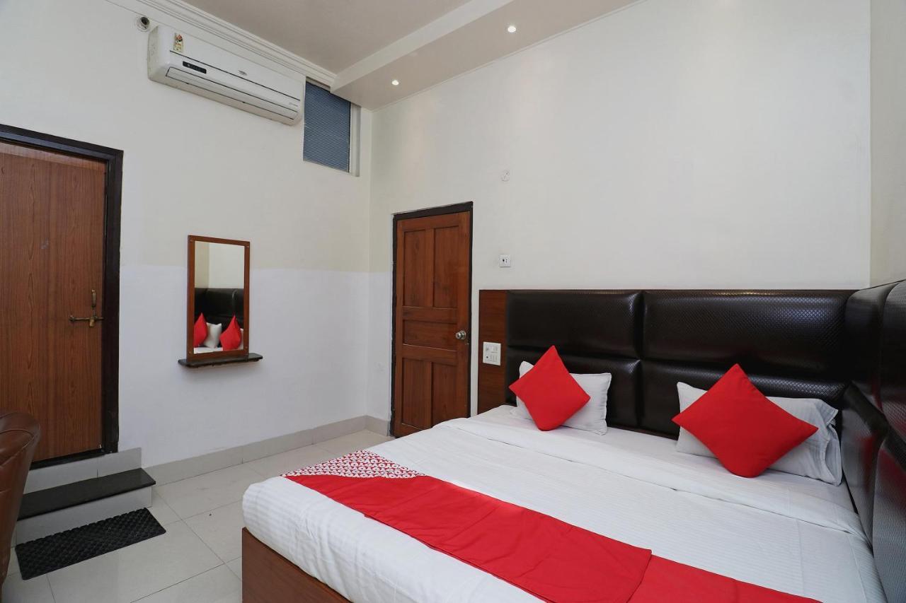 Oyo Hotel Ashoka International Kanpur Esterno foto